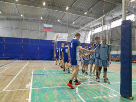 Заключительный этап соревнований по волейболу 60 спартакиады обучающихся Новгородской области.